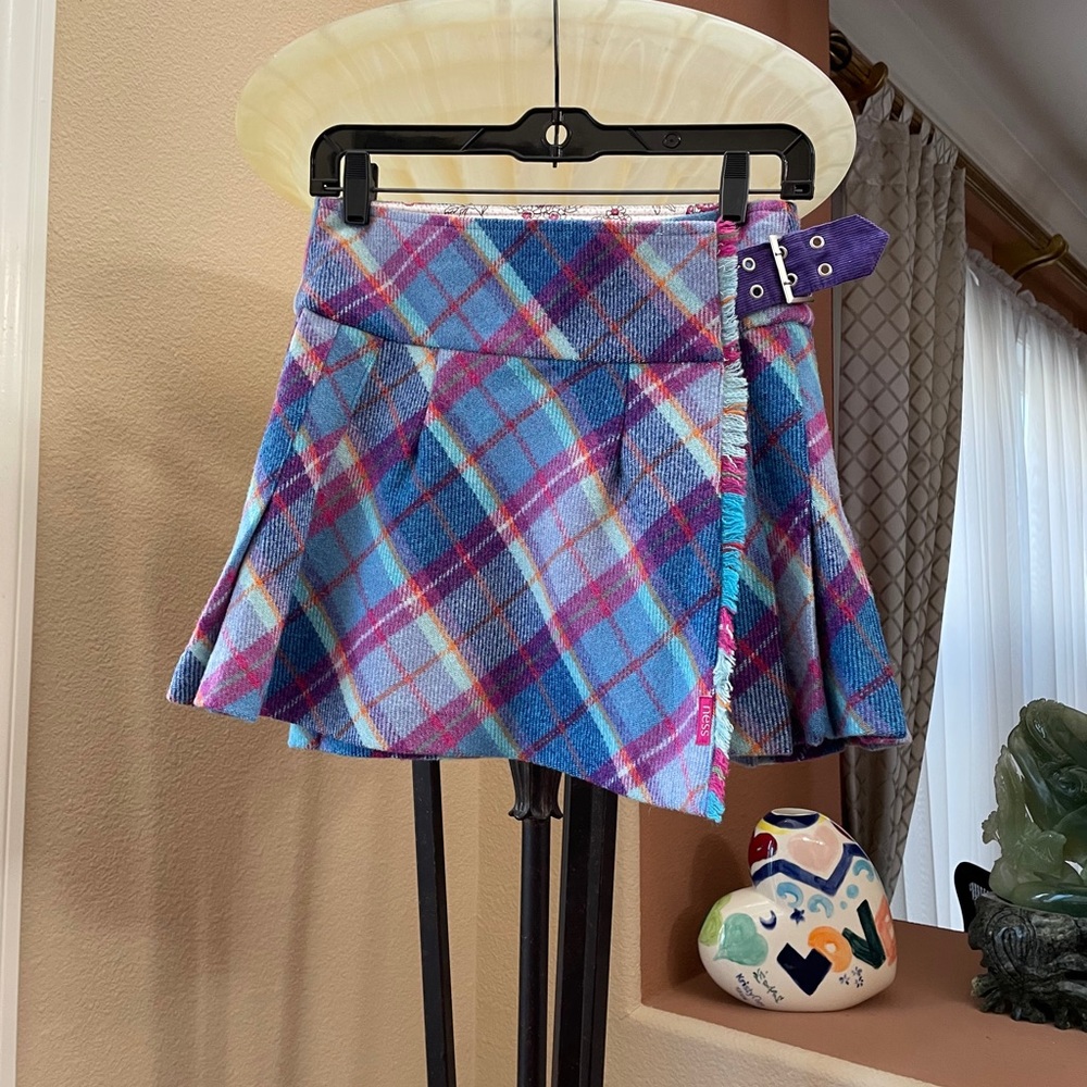 Ness Scottish plaid 💯 % wool skirt